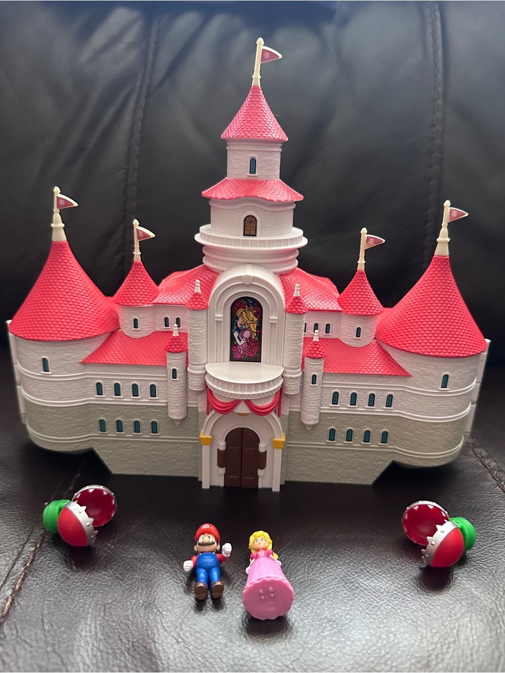 Jakks Nintendo Super Mario Mushroom Kingdom Castle Playset  Character Figures